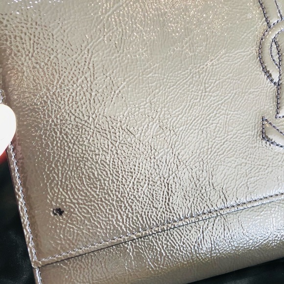 YSL patent clutch in dark gray - Picture 7 of 11